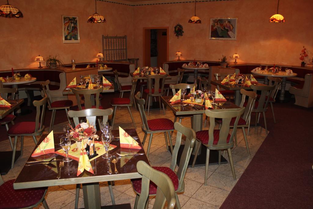 Hotel Riedel Zittau Ngoại thất bức ảnh